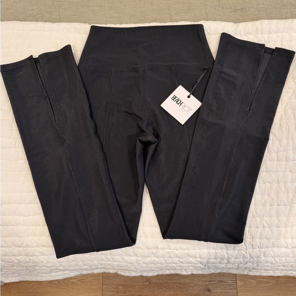 Beach Riot Black Ribbed Leggings